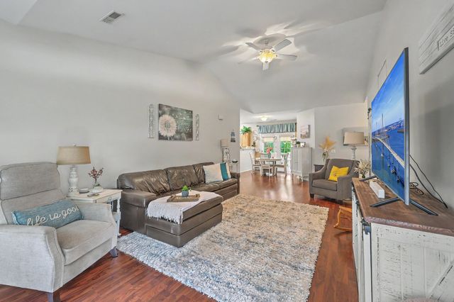 8693 Grassy Oak Trail, North Charleston, SC 29420