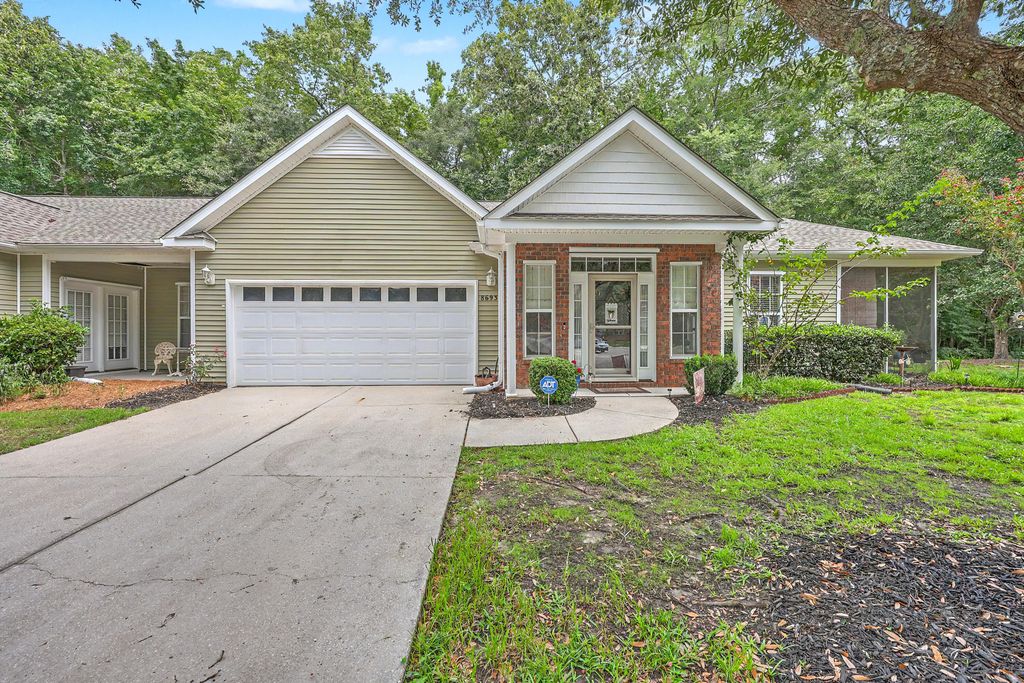 8693 Grassy Oak Trail, North Charleston, SC 29420