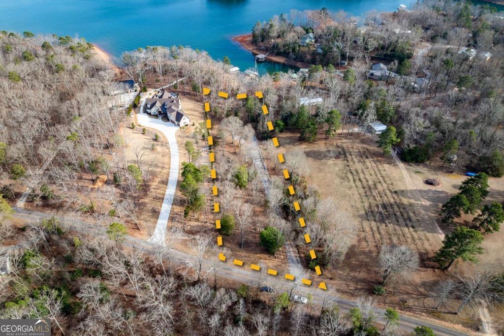 590 Rainbow Drive, Hartwell, GA 30643 — exterior