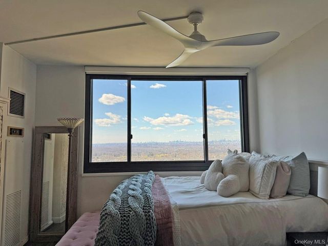 26910 Grand Central Parkway 31C, Floral Park, NY 11005