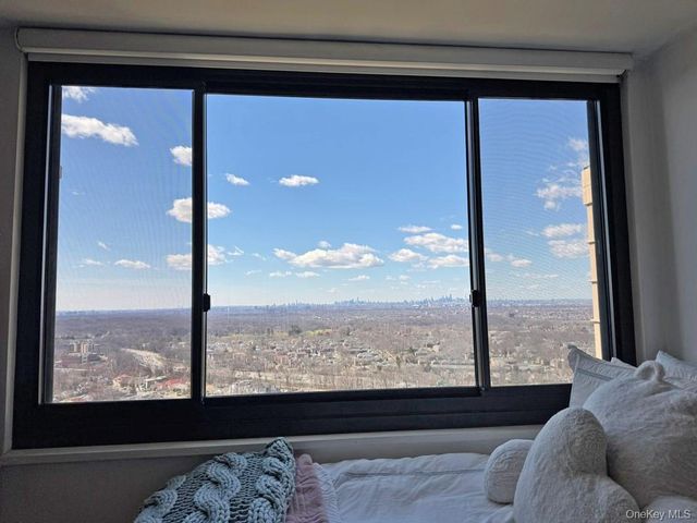 26910 Grand Central Parkway 31C, Floral Park, NY 11005