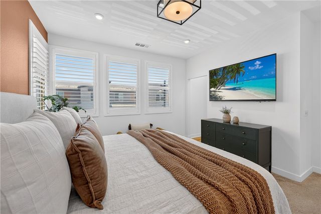 115 Sunstone Place, Rancho Mission Viejo, CA 92694