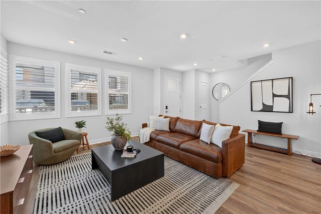 115 Sunstone Place, Rancho Mission Viejo, CA 92694