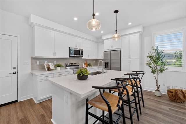 115 Sunstone Place, Rancho Mission Viejo, CA 92694