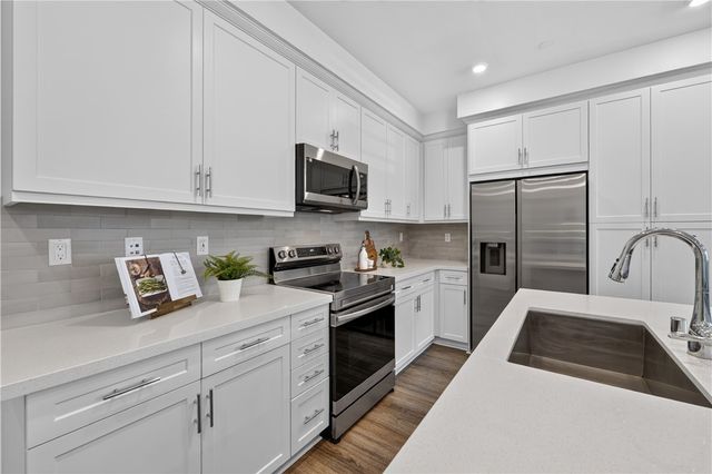 115 Sunstone Place, Rancho Mission Viejo, CA 92694