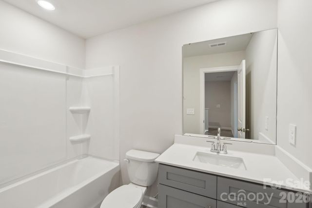 8128 Hidden Springs Court, Charlotte, NC 28216