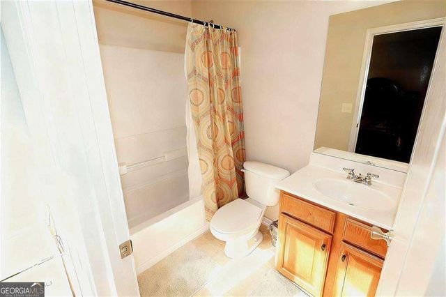 1221 Creek Crossing Drive, Mcdonough, GA 30252