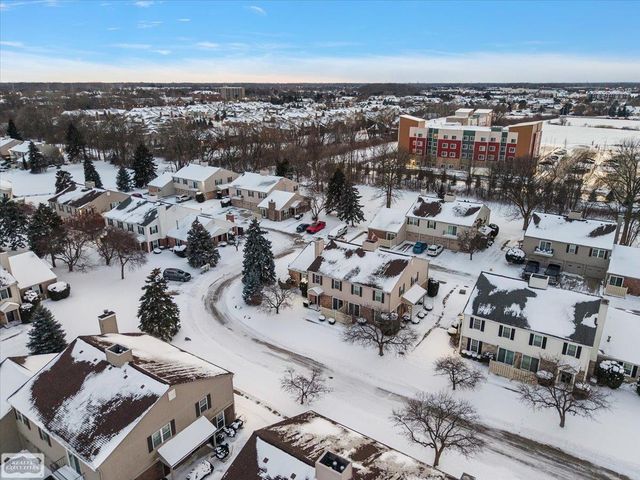 44585 N Bunker Hill Drive, Clinton Township, MI 48038