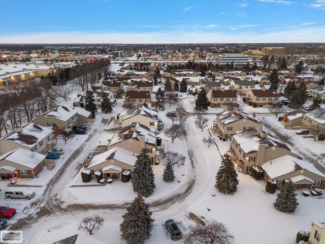 44585 N Bunker Hill Drive, Clinton Township, MI 48038