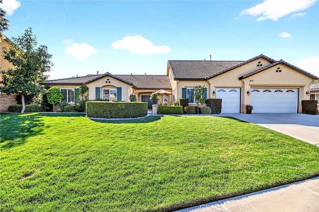 32797 Secretariat Court, Menifee, CA 92584