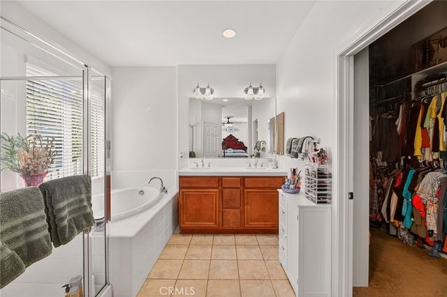 32797 Secretariat Court, Menifee, CA 92584