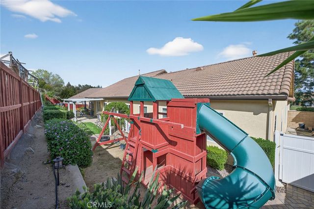 32797 Secretariat Court, Menifee, CA 92584