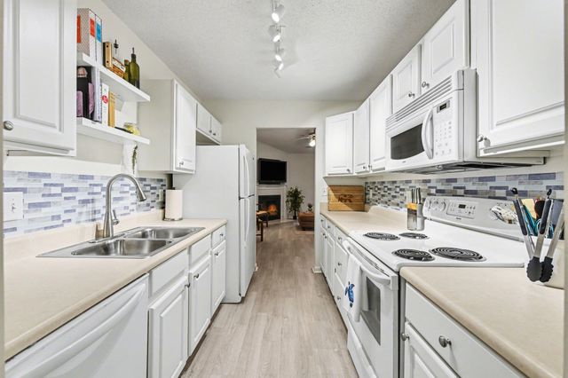 8045 Vermont Road, North Charleston, SC 29418