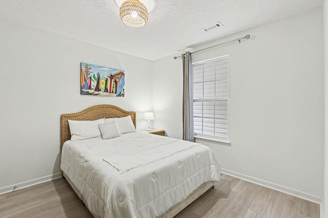 8045 Vermont Road, North Charleston, SC 29418