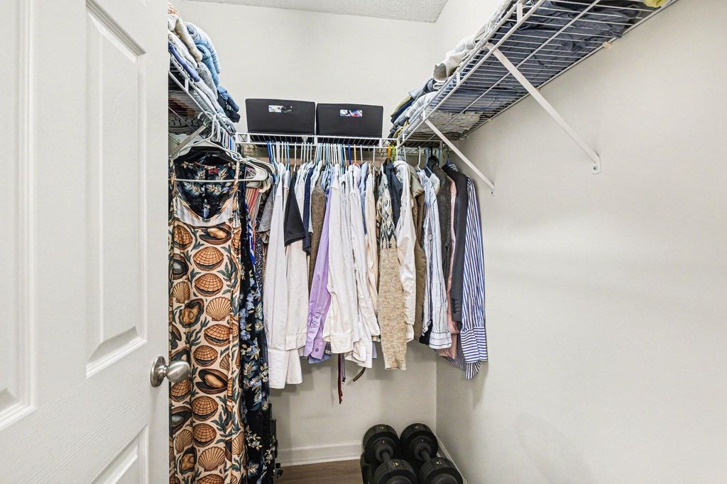 Image 15 of property listing at 8045 Vermont Road, North Charleston, SC 29418