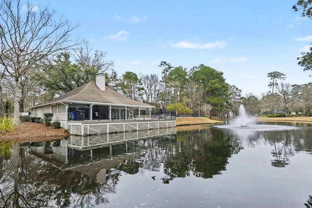 Image 30 of property listing at 8045 Vermont Road, North Charleston, SC 29418