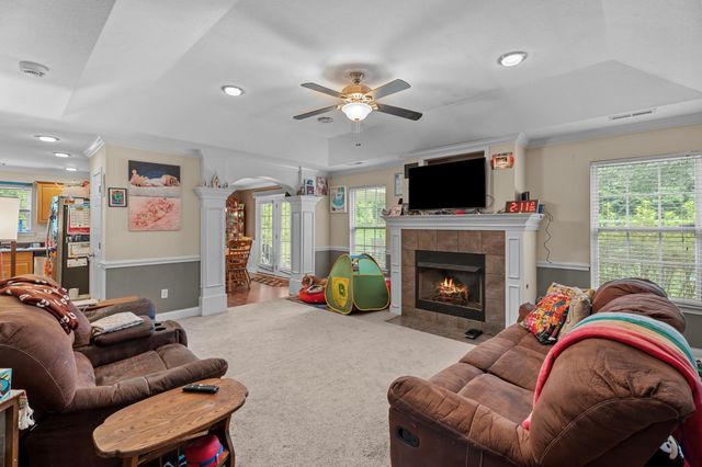 103 Farms Bridge Road, Inman, SC 29349