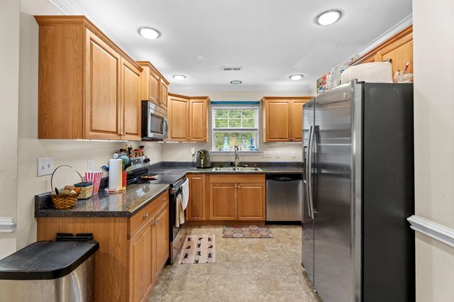 103 Farms Bridge Road, Inman, SC 29349
