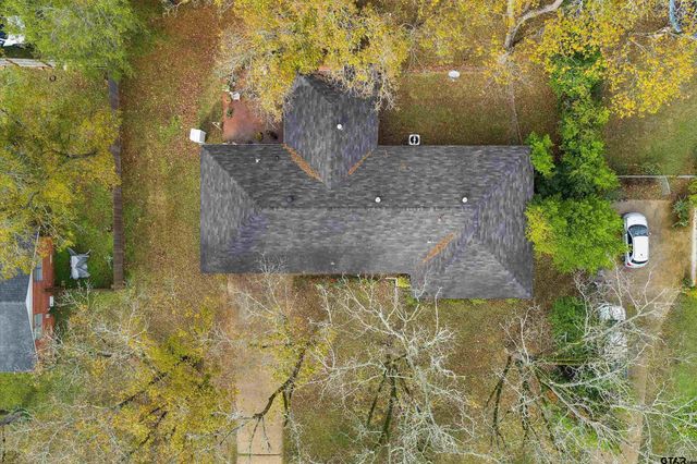 387 Hill Ave, Rusk, TX 75785