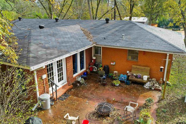 387 Hill Ave, Rusk, TX 75785