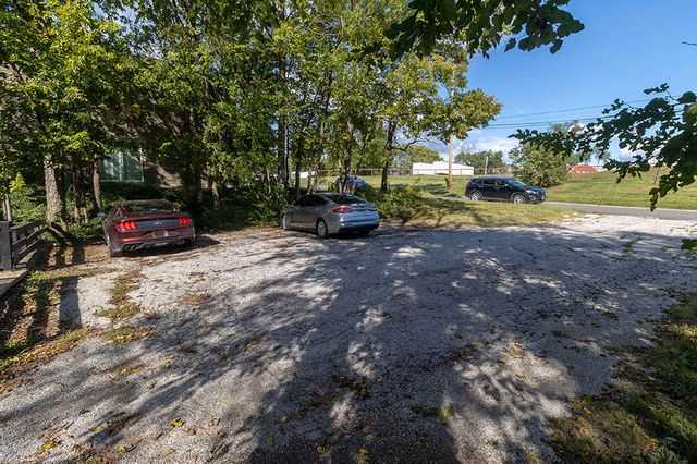 213 N ANN ST 6, Columbia, MO 65201