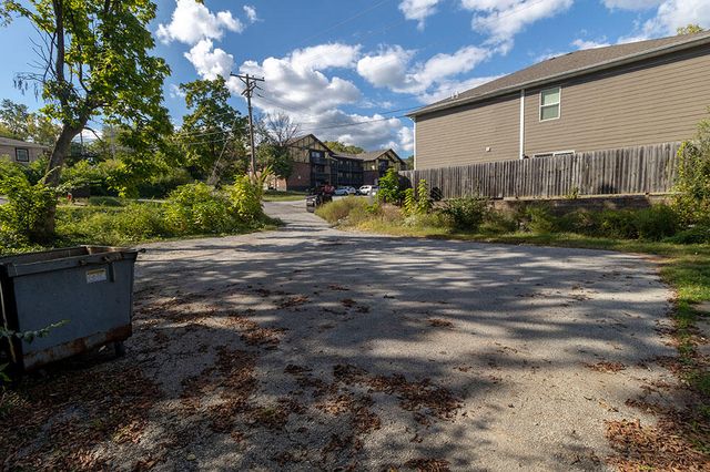 213 N ANN ST 6, Columbia, MO 65201