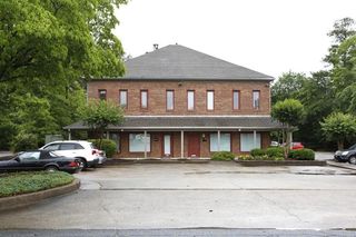 200 Market Place 100A, Roswell, GA 30075