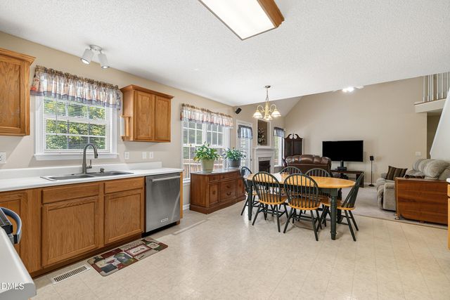 427 Carrington Drive, Garner, NC 27529