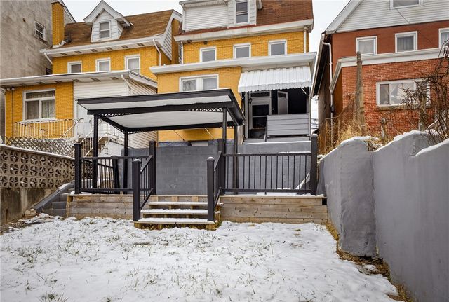 141 Margaret Street, Mt Oliver, PA 15210