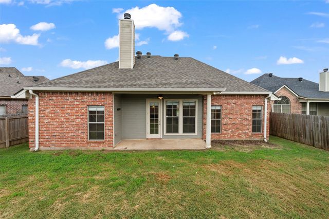 313 Chancellorsville Court, Bossier City, LA 71112