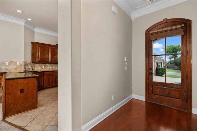 313 Chancellorsville Court, Bossier City, LA 71112