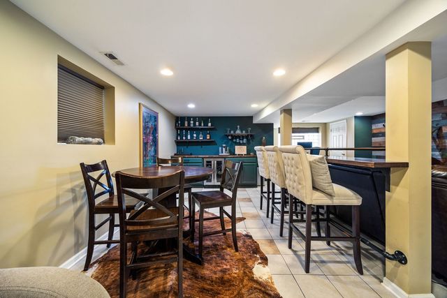 1725 E 84th Street, Chicago, IL 60617
