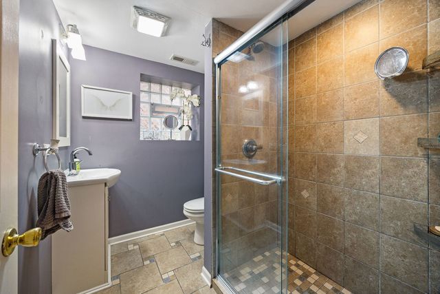 1725 E 84th Street, Chicago, IL 60617