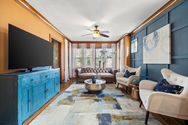 1725 E 84th Street, Chicago, IL 60617