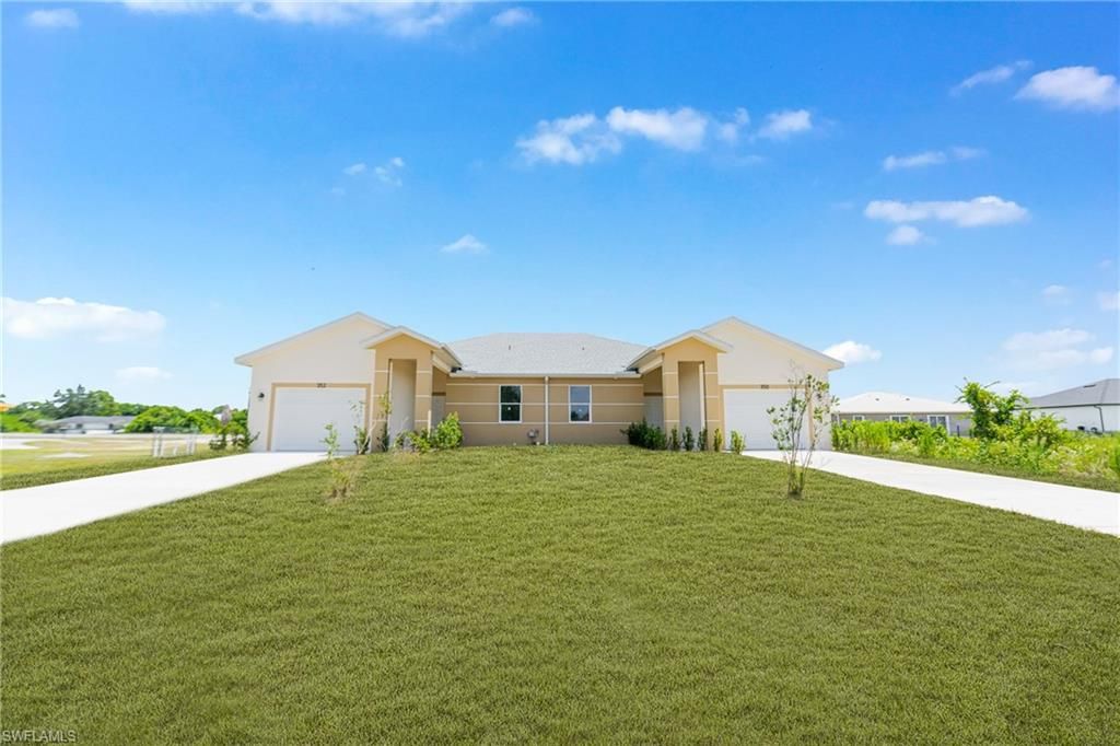 352 Pullman ST, LEHIGH ACRES, FL 33974 — photo 2