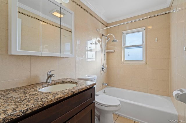 480 Ocean Avenue, East Rockaway, NY 11518