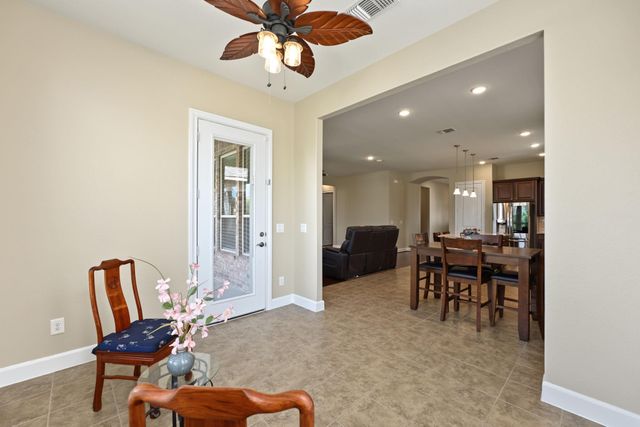 156 Wild Wick Way, The Woodlands, TX 77382
