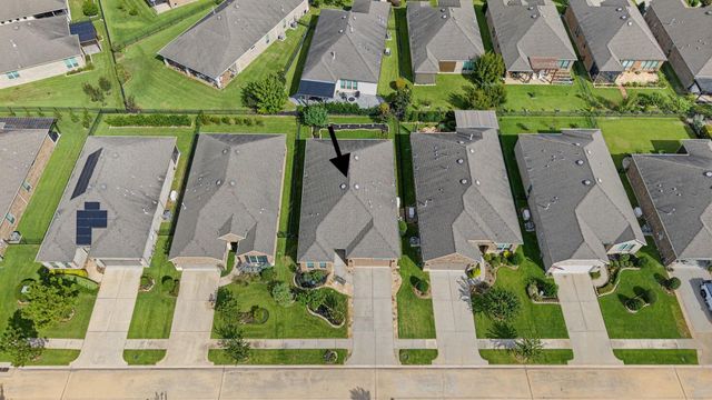 156 Wild Wick Way, The Woodlands, TX 77382