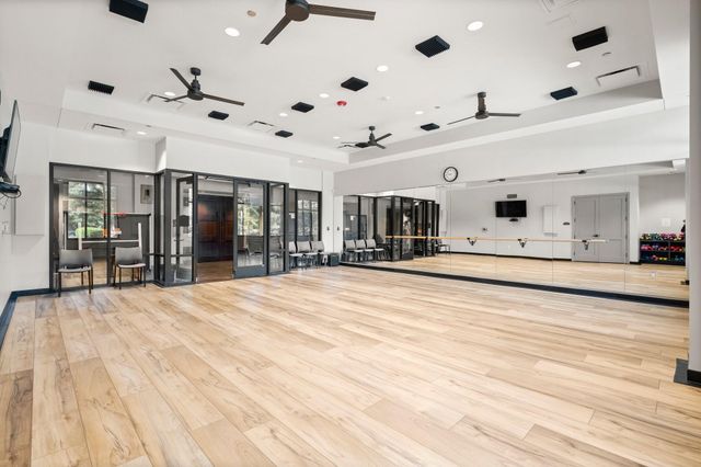 156 Wild Wick Way, The Woodlands, TX 77382