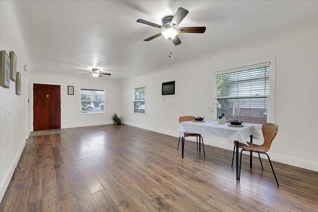 421 Elefa St, Roseville, CA 95678