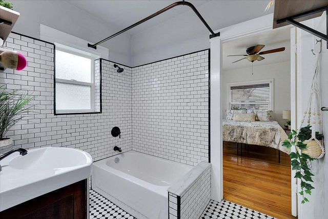 421 Elefa St, Roseville, CA 95678