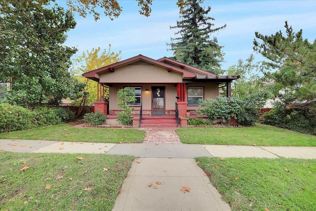 421 Elefa St, Roseville, CA 95678