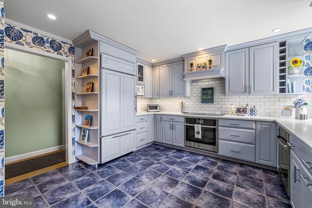 1007 MALVERN AVE, Baltimore, MD 21204