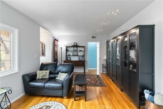 10637 Yarmouth, Granada Hills, CA 91344