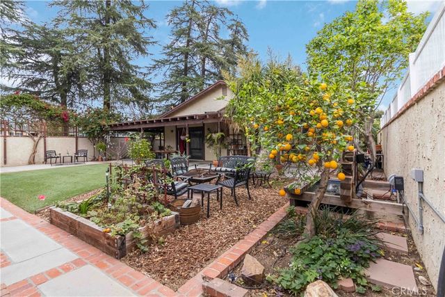 10637 Yarmouth, Granada Hills, CA 91344