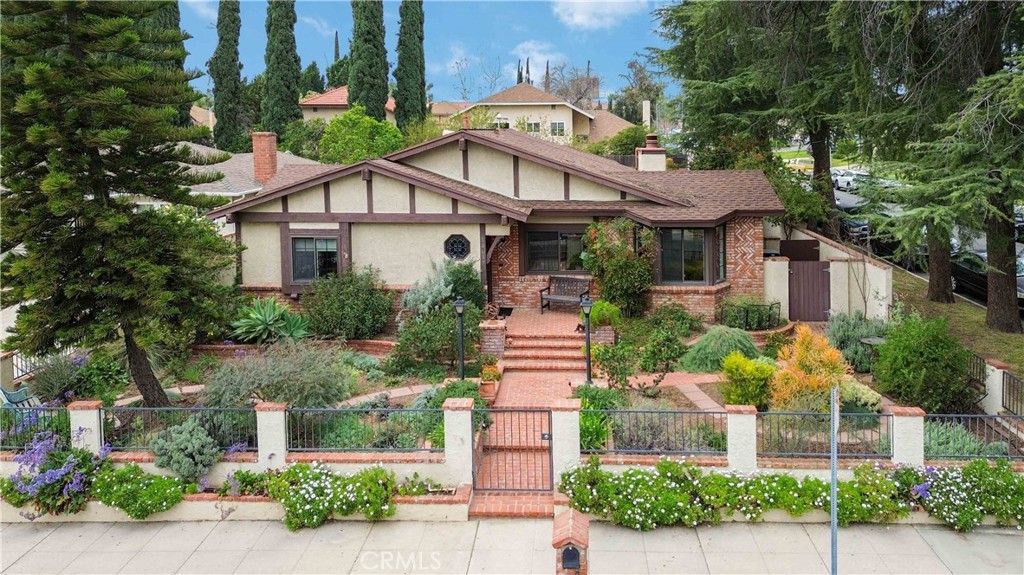 10637 Yarmouth, Granada Hills, CA 91344