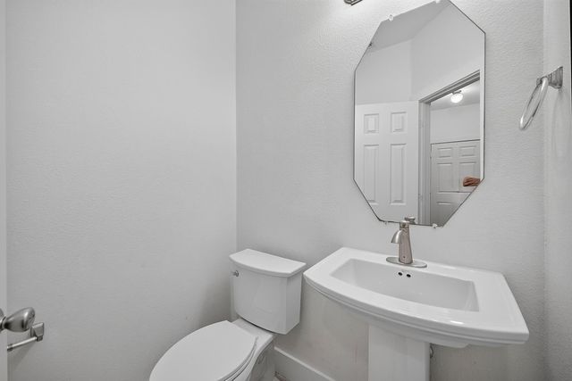 605 Stableford Street, Celina, TX 75009