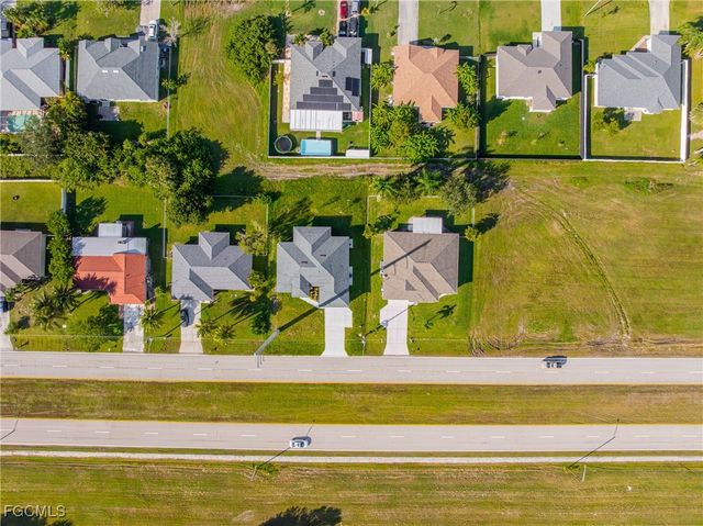 2221 Tropicana PKWY W, Cape Coral, FL 33993