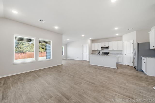 3306 Rushmore Circle, Bartlesville, OK 74006