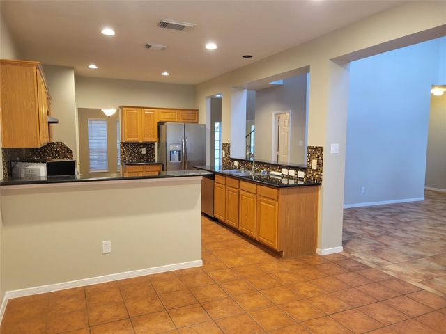 3715 Pinehurst Drive, Pearland, TX 77581